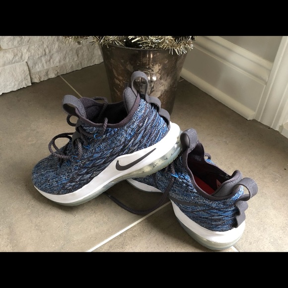 Nike Other - Nike LeBron 15 low